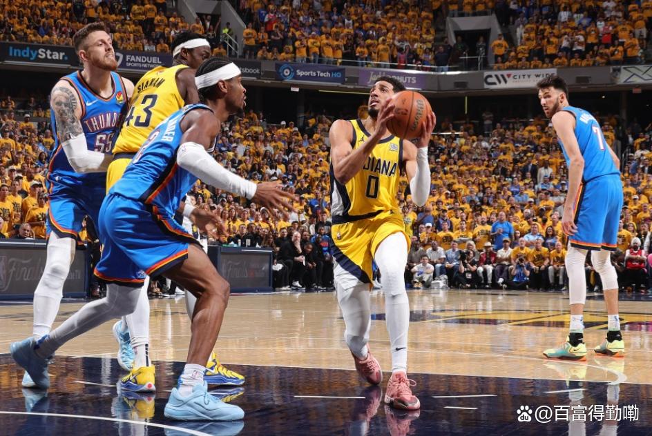 今晚印第安纳步行者备战欧超杯；迎来里程碑细节曝光；悬念犹存；年轻球员得到机会(2024欧超杯赛程一览表)